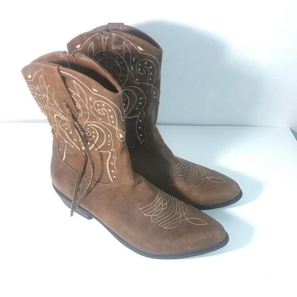 Coconuts by Matisse Shoes - Coconuts by Matisse Nash Brown Cowgirl Cowboy Western Boots Tassel Accent Sz 11M